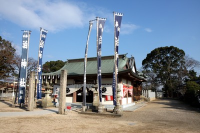 Tomari shrine